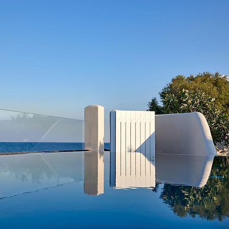 Incognito Beach Villa Santorini Kamári Eksteriør bilde