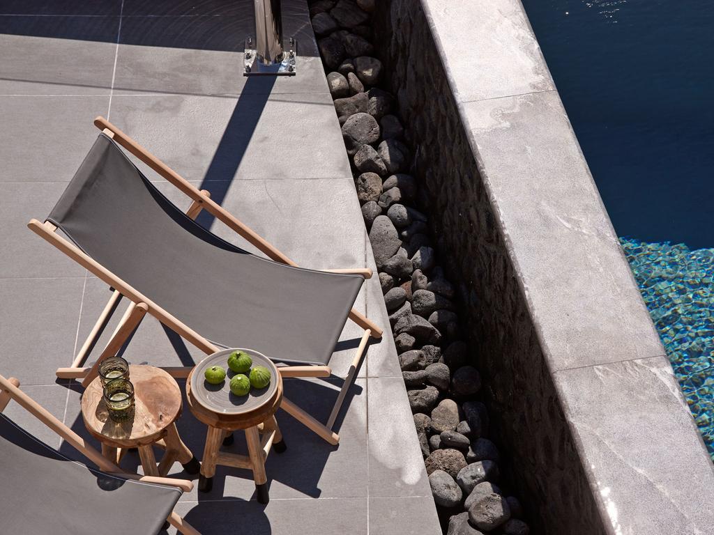 Incognito Beach Villa Santorini Kamári Eksteriør bilde